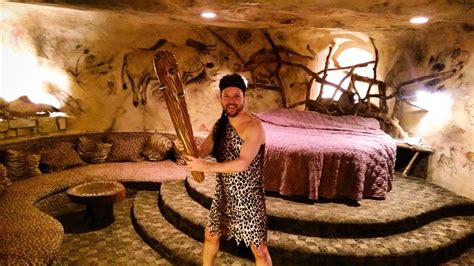 fantasy suites king of prussia.